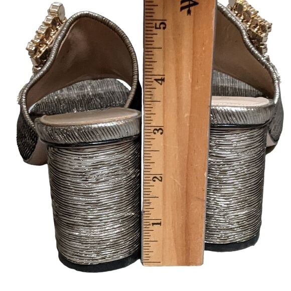 Stuart Weitzman Theone jeweled slides in silver metallic sized 6.5M - Picture 5 of 12